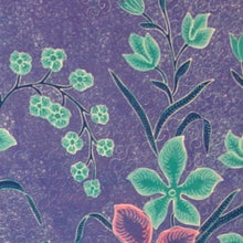 Charger l&#39;image dans la galerie, Batik Cloth 51&quot; x 82&quot;
