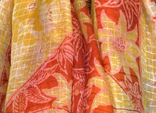 Charger l&#39;image dans la galerie, Silk Scarf 42&quot; square
