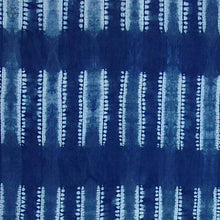 Charger l&#39;image dans la galerie, Batik &amp; Shibori  Cotton Scarf 21&#39; x 82&quot;
