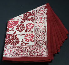 Load image into Gallery viewer, Table Napkins 14&quot;x 14&quot; - Set of 4
