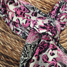 Charger l&#39;image dans la galerie, Silk Scarf 16&quot; x 64&quot;
