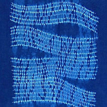 Charger l&#39;image dans la galerie, Batik &amp; Shibori  Cotton Scarf 17&#39; x 70&quot;
