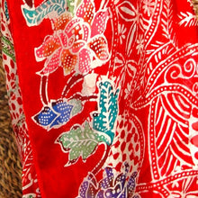 Charger l&#39;image dans la galerie, Silk Scarf 21&quot; x 80&quot;
