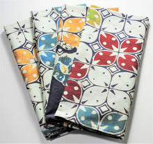 Load image into Gallery viewer, Table napkins 19&quot; x 19&quot;   Set of 4
