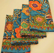 Load image into Gallery viewer, Table napkins 19&quot; x 19&quot; - Set of 4
