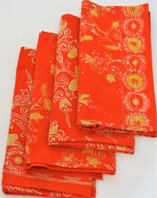 Load image into Gallery viewer, Table Napkins 17&quot; x 17&quot;  Set of 4
